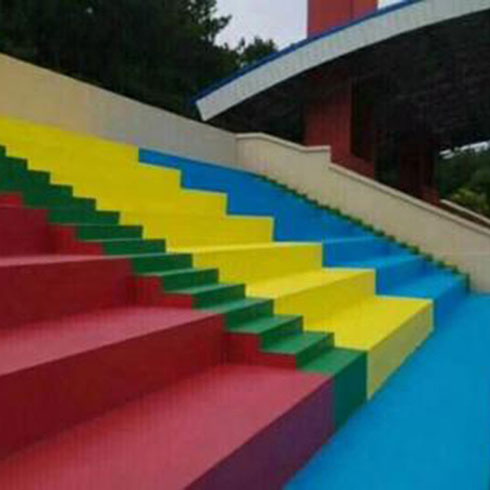 聚脲防腐涂料怎么施工(图1) 体育场看台聚脲防腐涂料施工案例