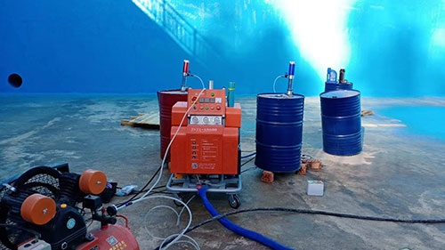 水池防腐聚脲喷涂机(图1) 水池防腐聚脲喷涂机